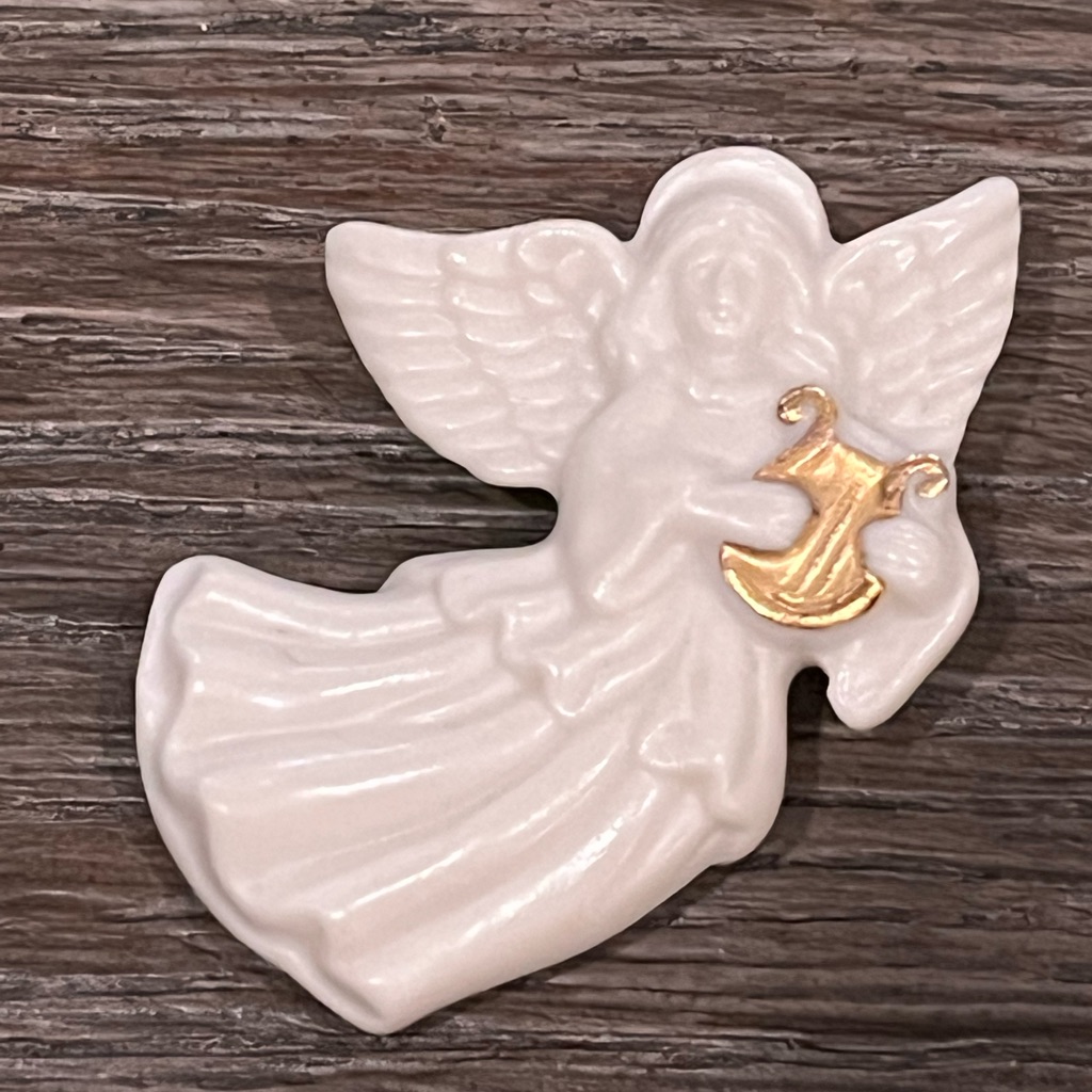 Signed Lenox Angel Pin 18$